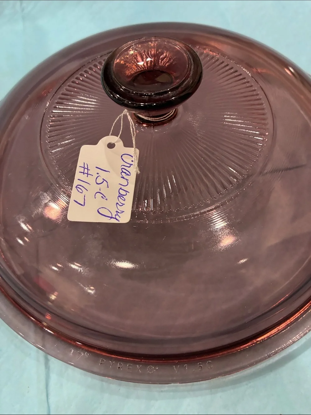 Pyrex Cranberry/Pink Glass Casserole Lid with Knob v 1-5c